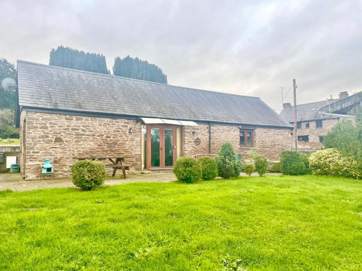 Cedar Barn *